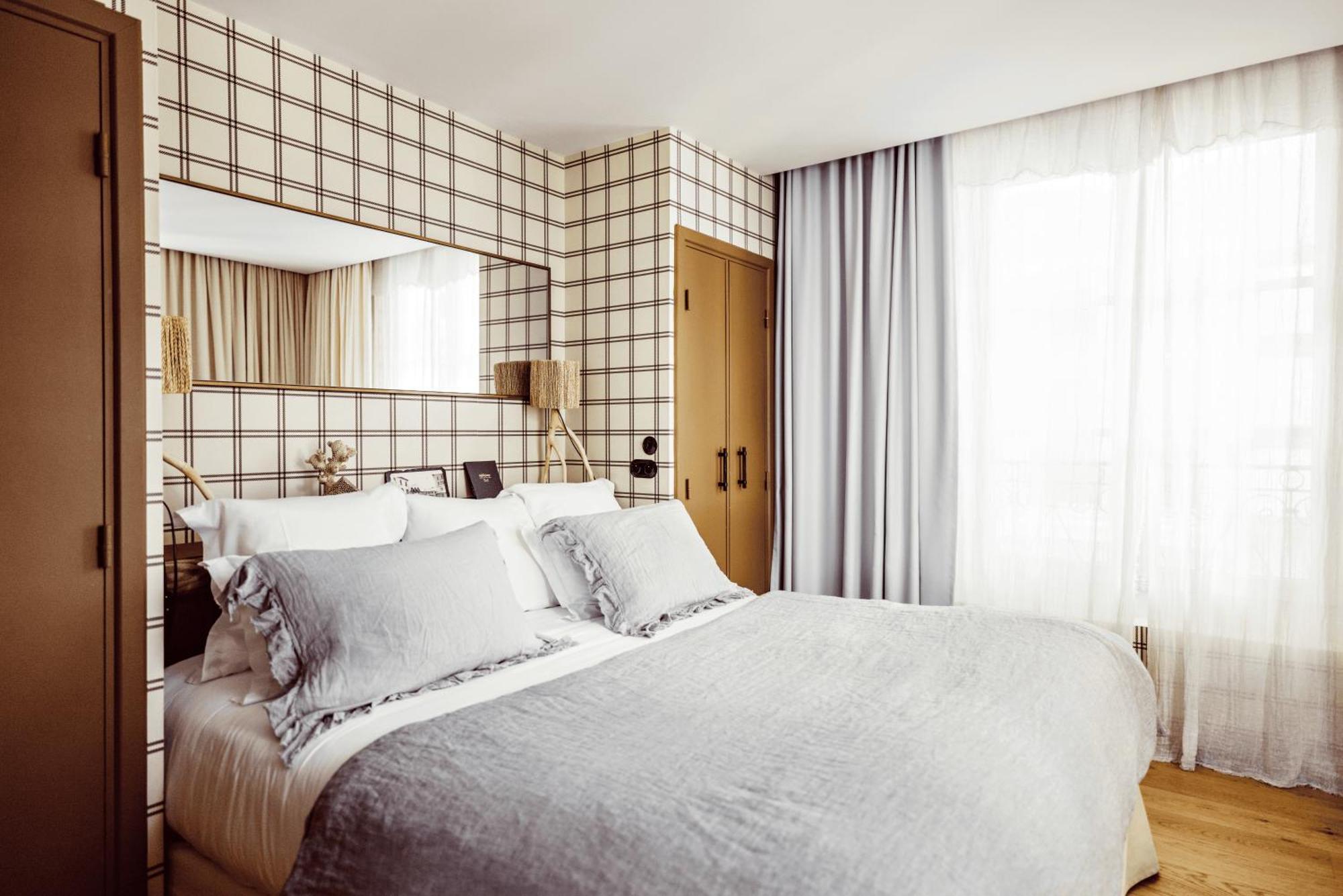 Grand Hotel Soleil D'Or メジェーヴ エクステリア 写真